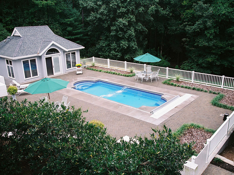 Classic fiberglass pool Cheasapeake-7a