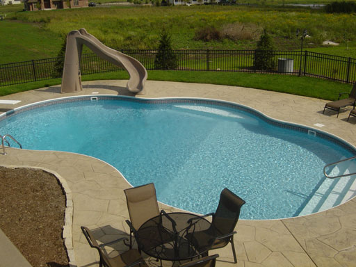 photo of modified kidney pool with end stair entry Lilly Lake, IL