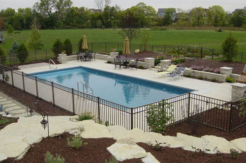 photo of pool with full width stair entry Yorkville, IL